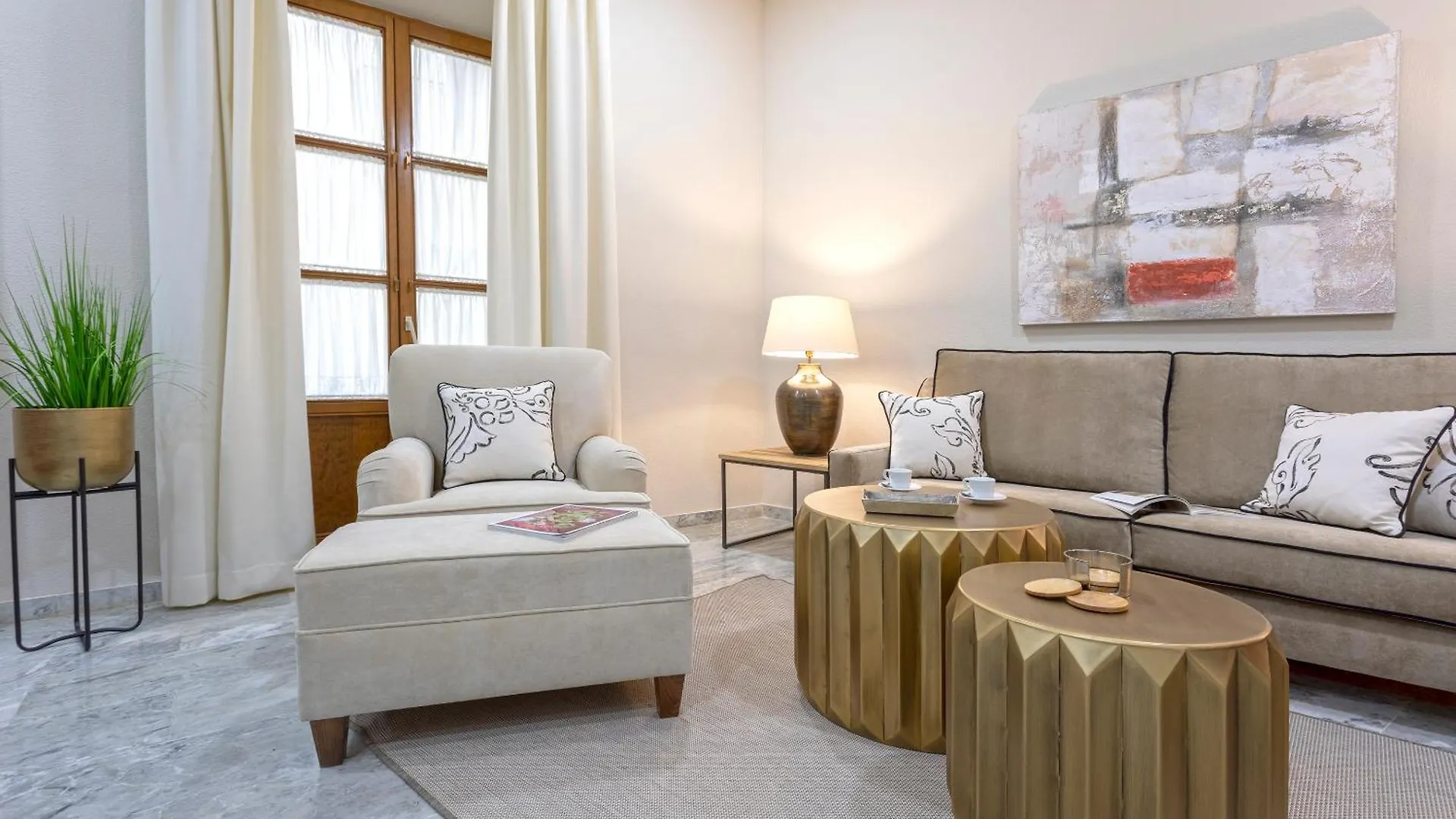 Genteel Home Plaza De Las Tendillas II コルドバ